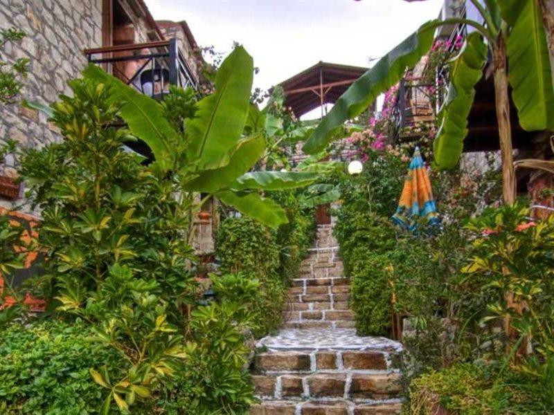 Stone Village Hotel Apartments Bali  Exterior foto